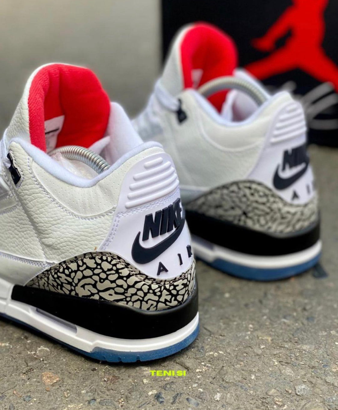 Air Jordan 3 "White Cement"