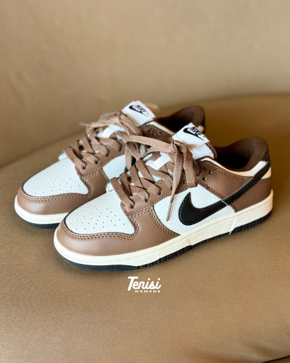 Nike Dunk Low “Mocha”