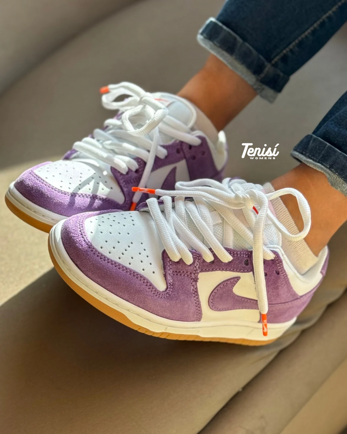 Nike SB Dunk Low Pro ISO Orange Label Court Purple look 2