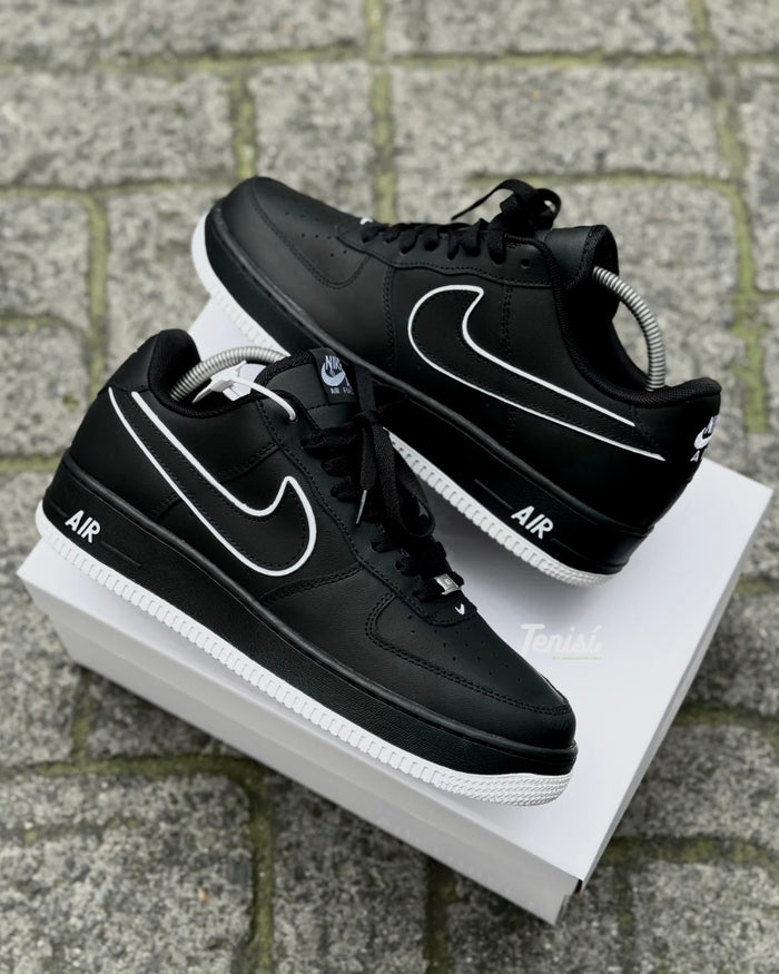 Nike Air Force 1 Low  “Panda” look 4
