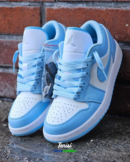 Air Jordan 1 Low “UNC”