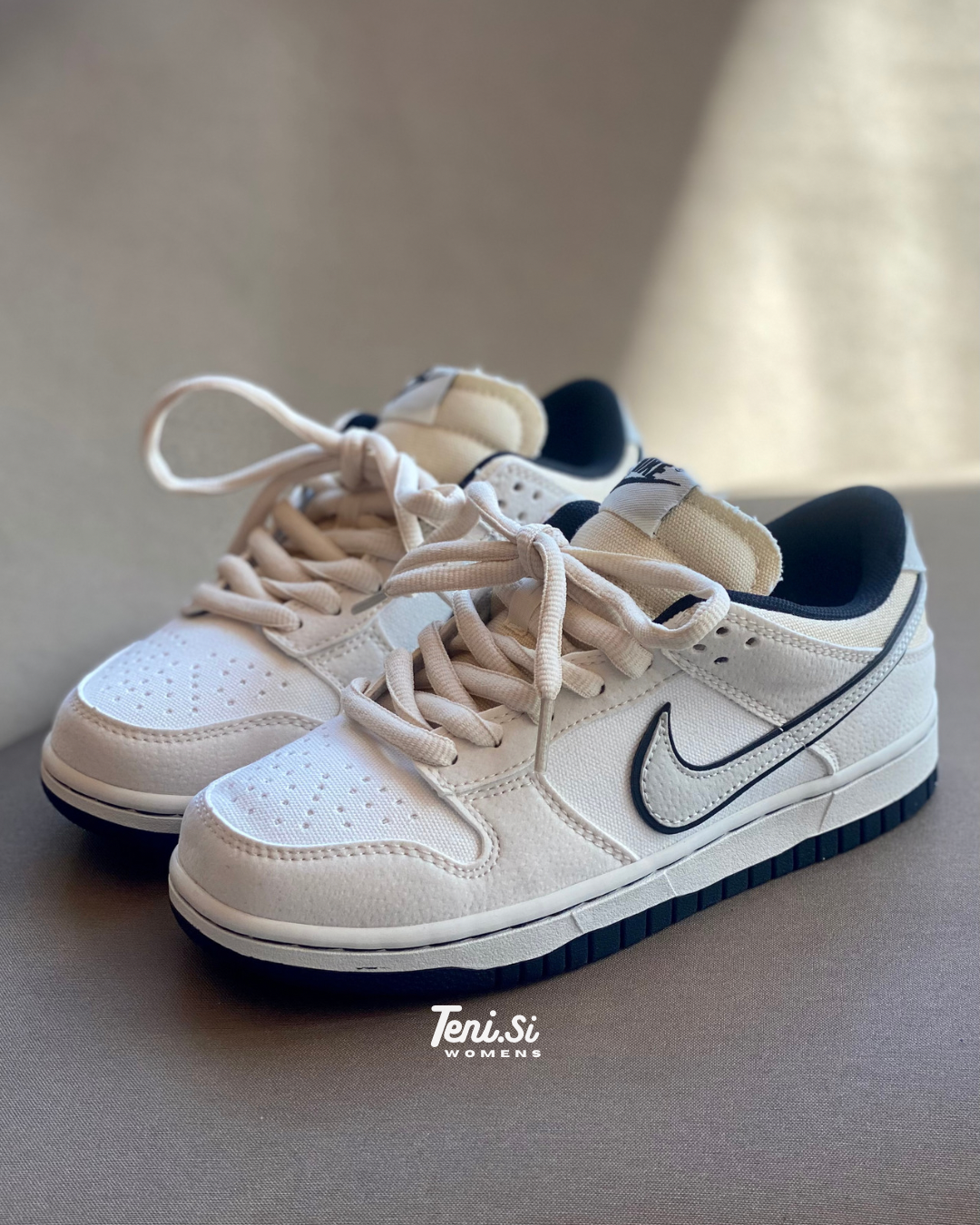 Nike Dunk Low x Tenisí “Grey”