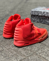 Nike Air Yeezy 2 SP Mid Red October vista 2