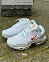 Nike Air Max “White / Red” vista 1
