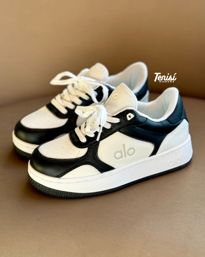 Alo Recovery Mode Sneaker “Panda”