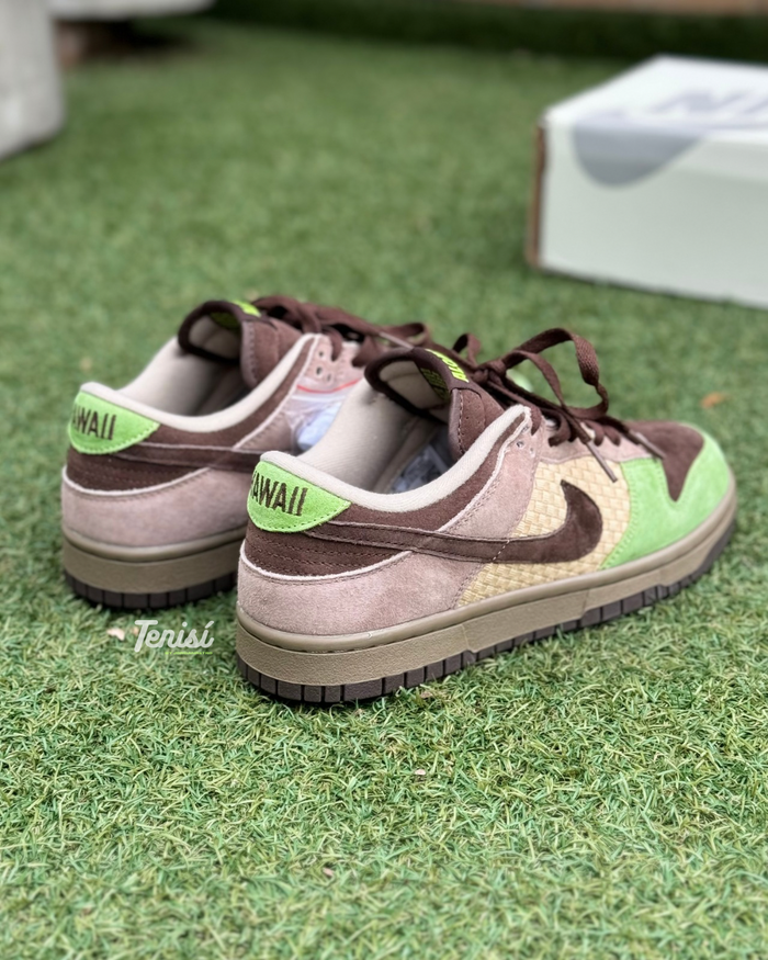 Nike Dunk Low KicksHawaii Aloha look 3