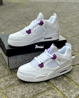 Air Jordan 4 “Metallic Purple” vista 3