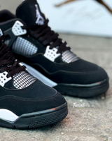 Air Jordan 4 “White Thunder” vista 3