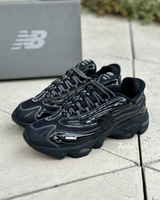 New Balance 1000 x Anime Leon Deor “Triple Black” vista 1