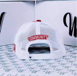 Wescol Cap “Classic Red and White” W merch vista 3