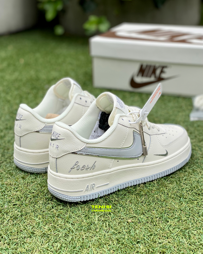 Nike Air Force 1 “Fresh Grey” look 1