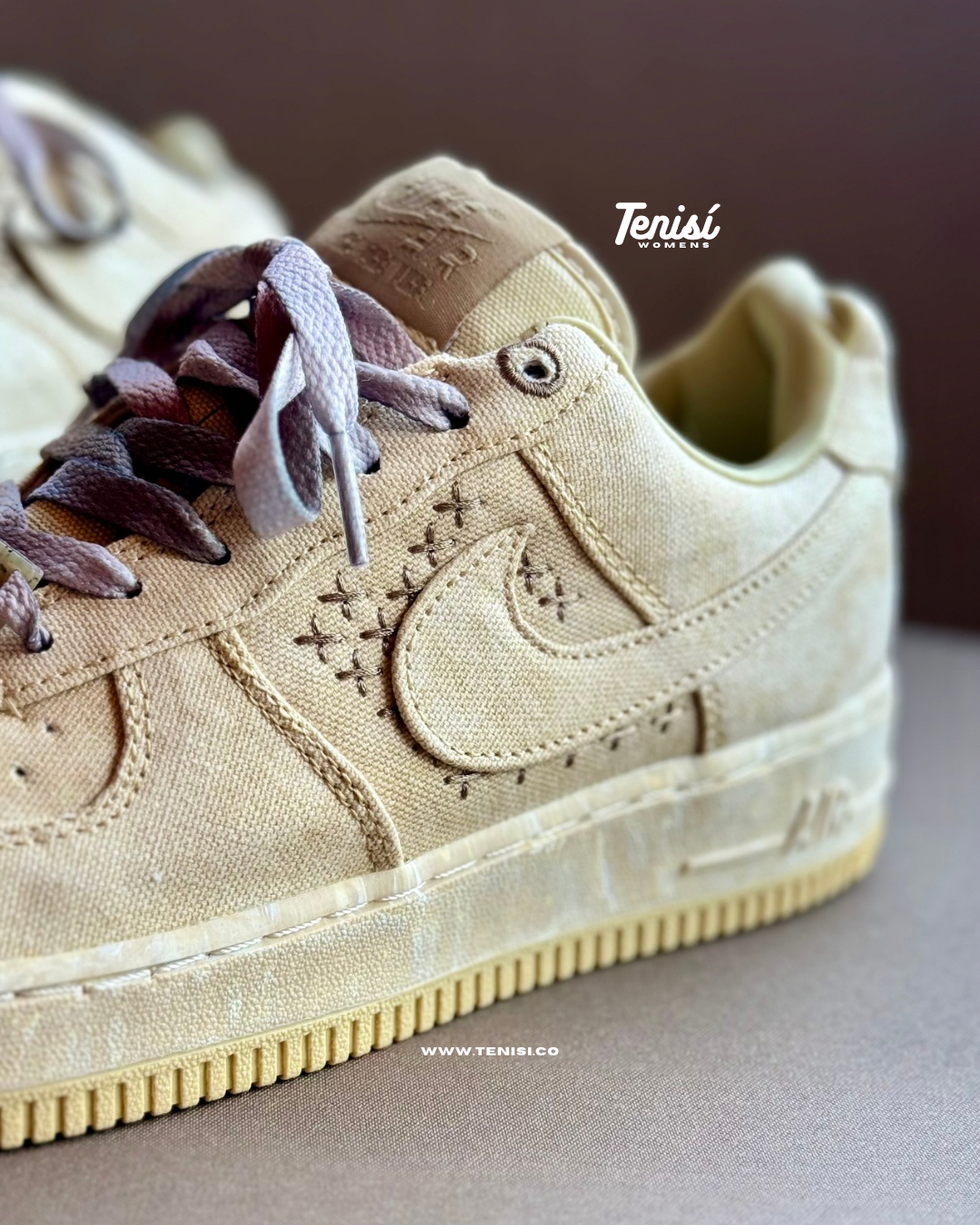 NIKE AIR FORCE 1 LOW NAI-KE TAN CANVAS