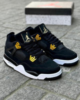 Air Jordan 4 “Royalty” vista 1