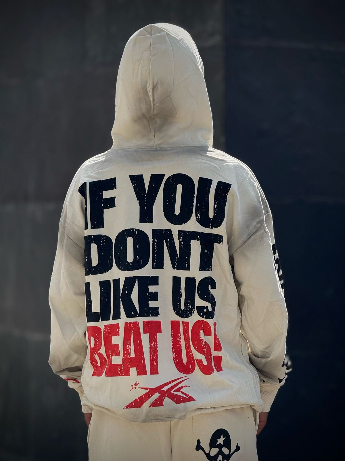 Conjunto Hellstar Estudios Record “Grey”