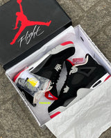 Air Jordan 4 “Bred”  vista 6