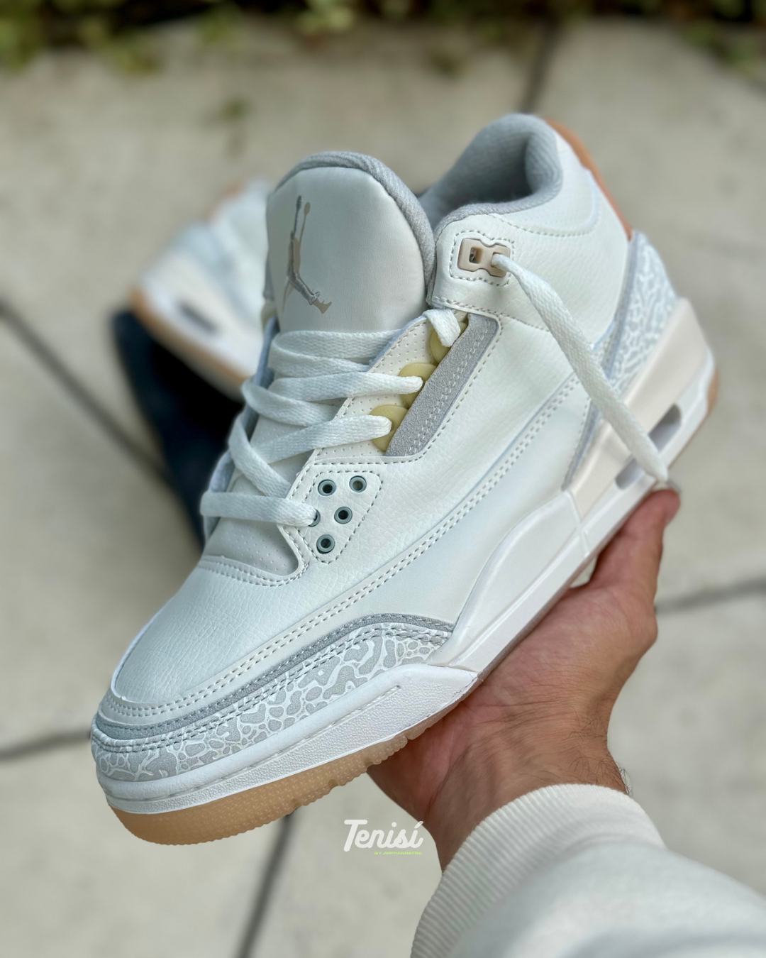 Air Jordan 3 Craft "Marfim"