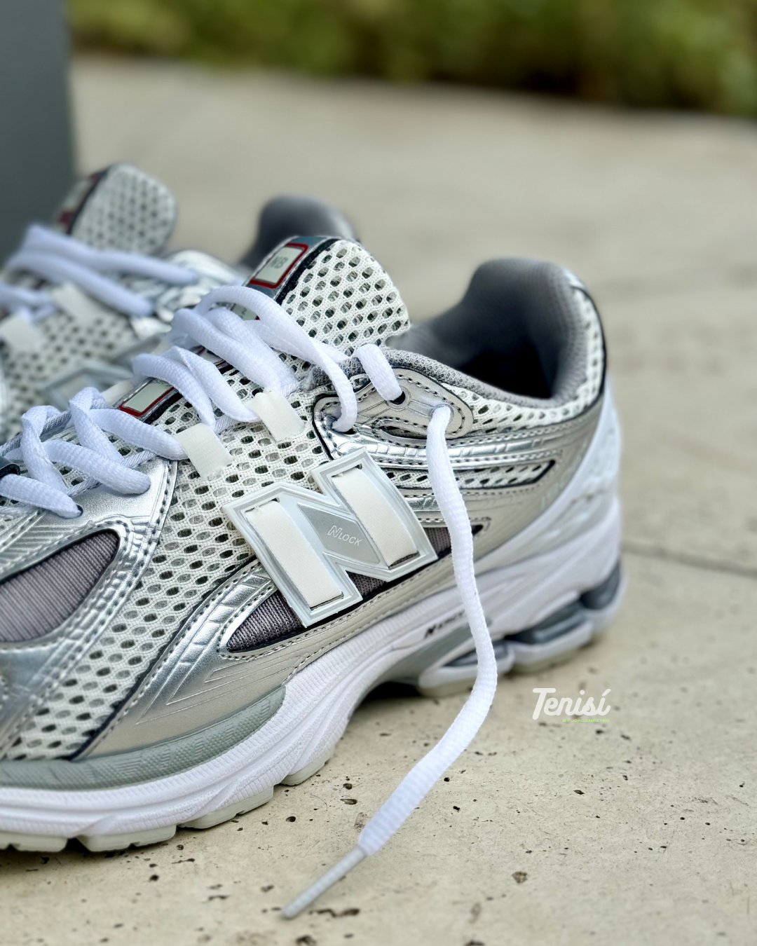 New Balance 1906R “Silver Metallic”