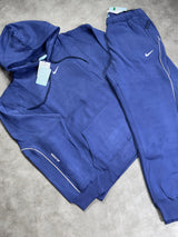 Nocta Tech Fleece “Blue” vista 2