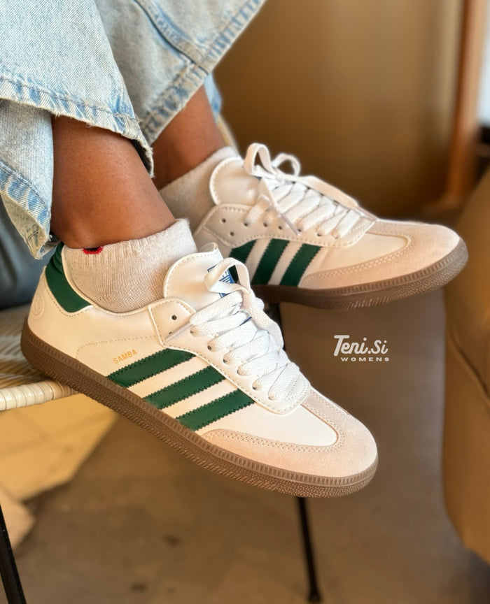 adidas Samba “Green” look 1
