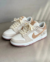 Nike Dunk Osito Beige x Tenisi vista 2