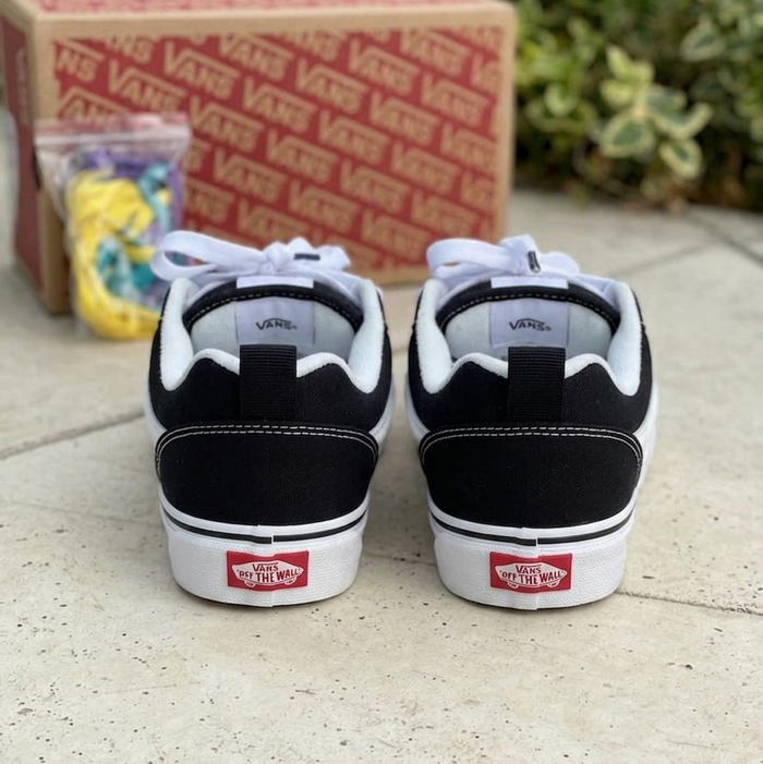 Vans Knu Skool 🔥Envío gratis 🔥 look 1