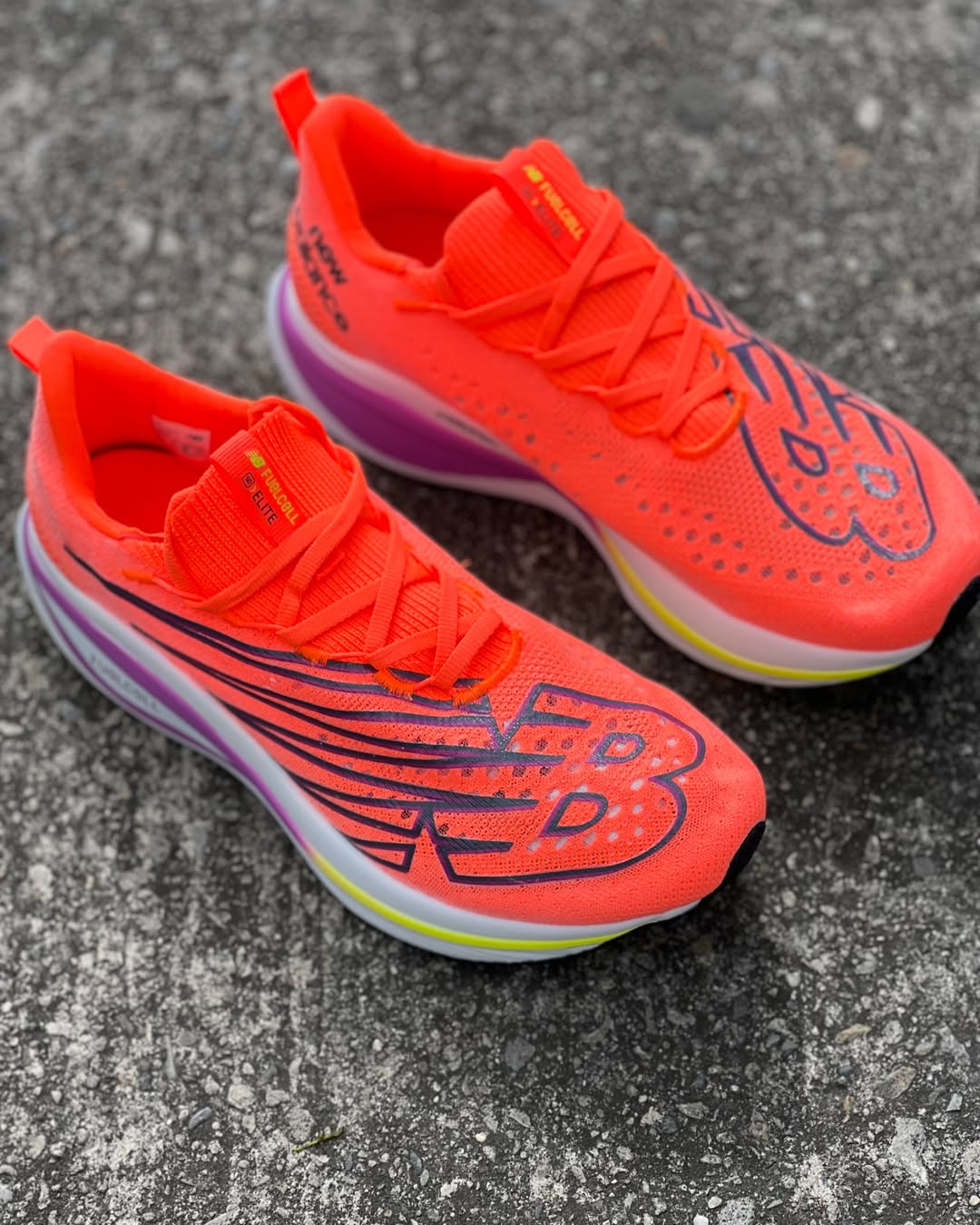 New Balance Fuelcell SC Elite v3