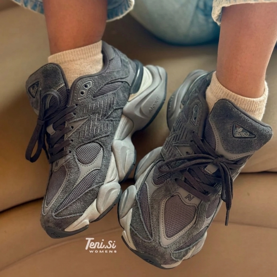 New Balance 9060 "Back/Grey" 