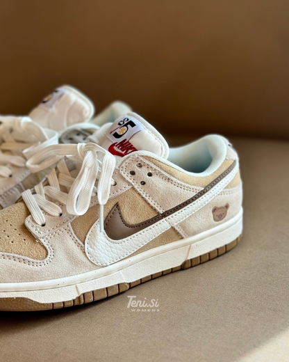 Nike Dunk x Tenisi “Osito Tedy”