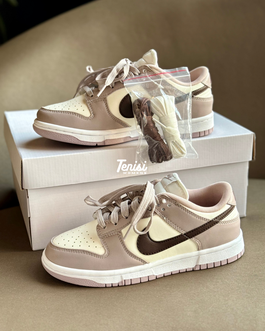 Nike
tenis Dunk Low "Diffused Taupe"