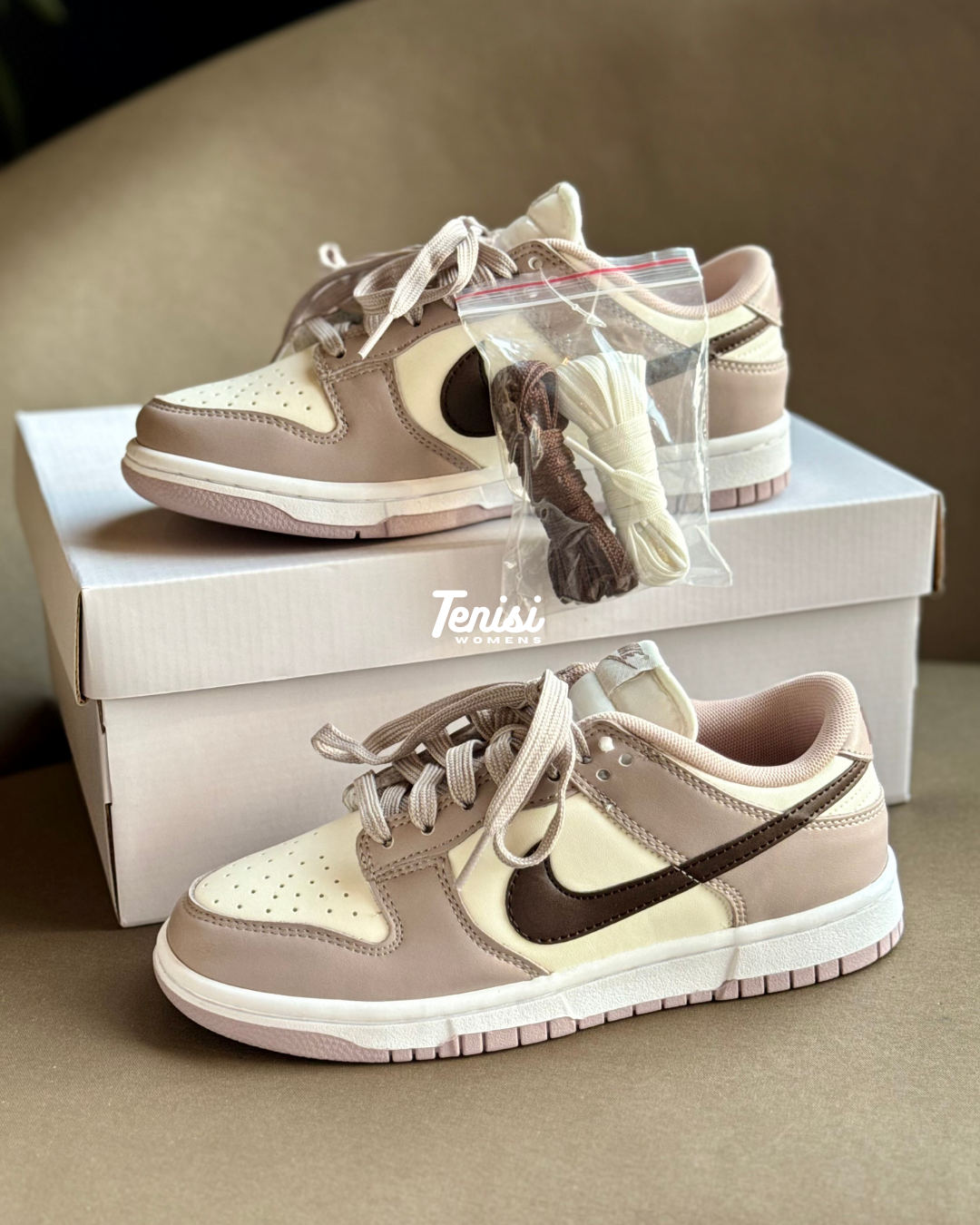 Nike
tenis Dunk Low "Diffused Taupe"