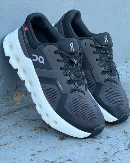 On Running Cloudrunner 2 "Black"