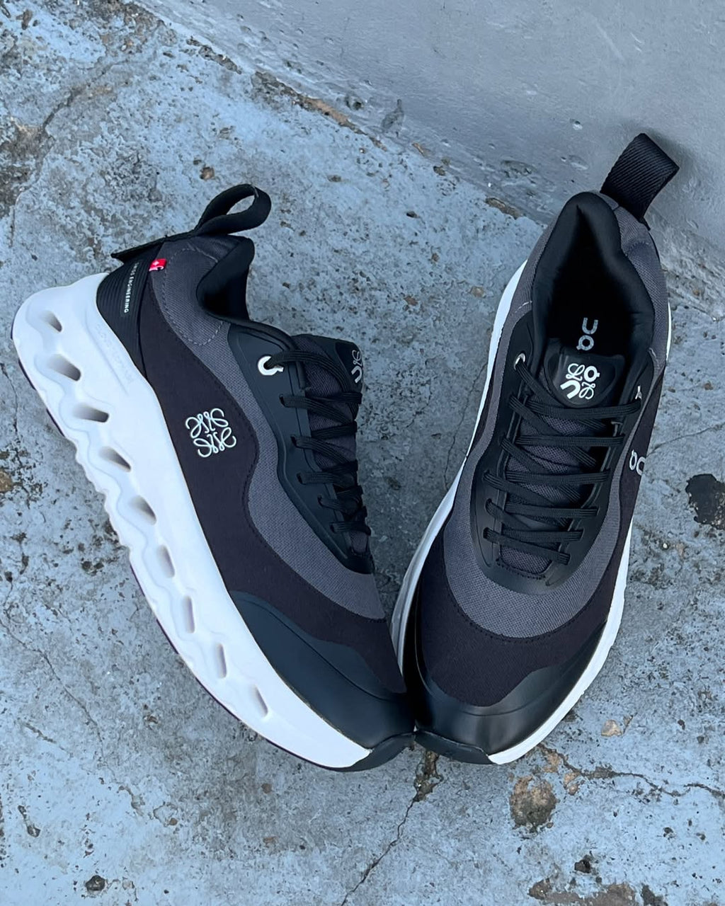 On Running Cloudtilt 2 x  Loewe  "Black"