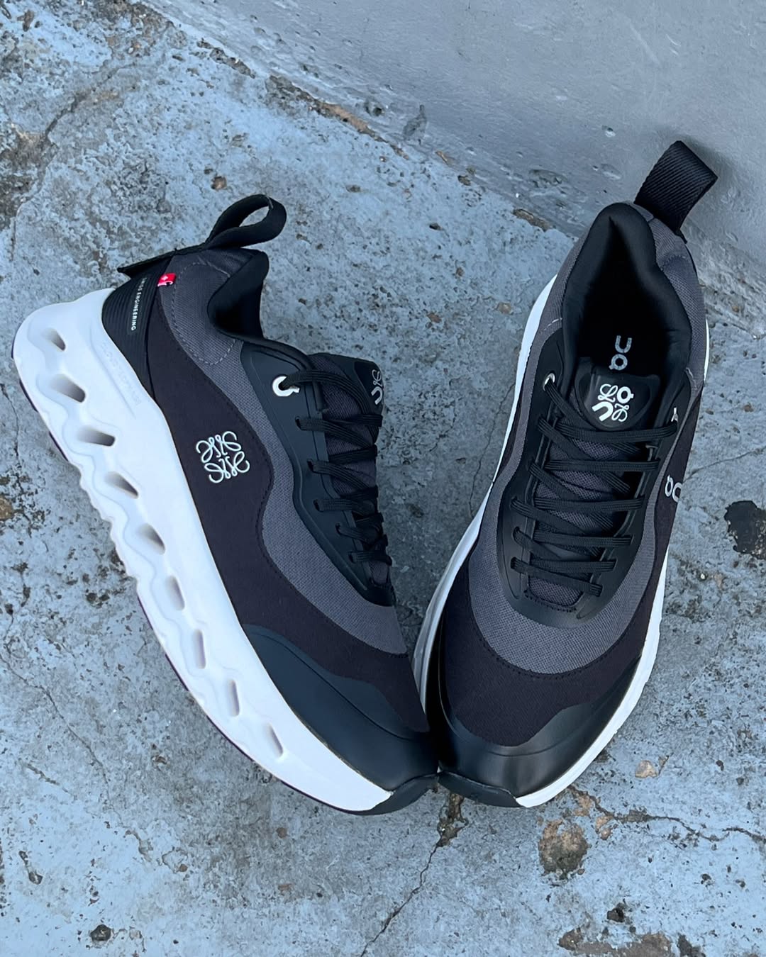 On Running Cloudtilt 2 x  Loewe  "Black"