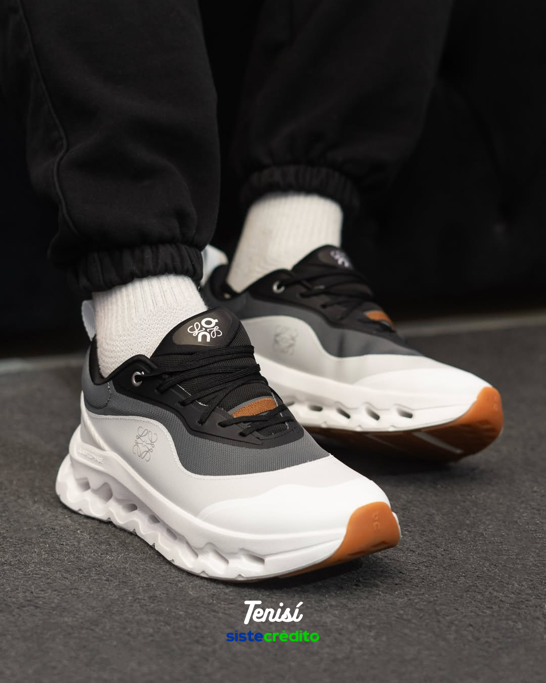 On Running Cloudtilt 2 x  Loewe  " white Black"