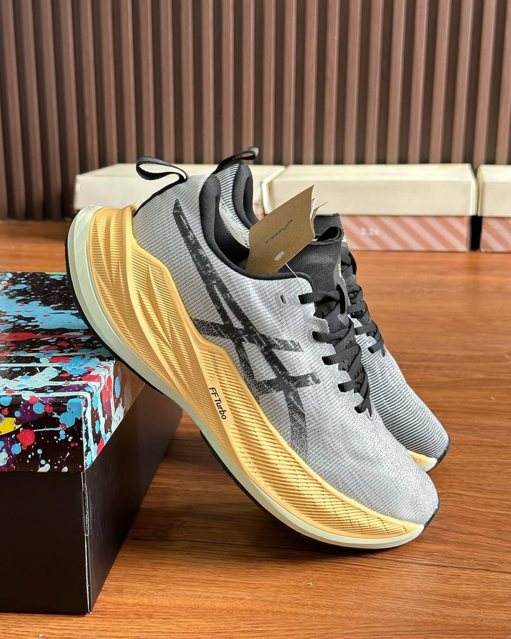 Asics superblast "Yelow"