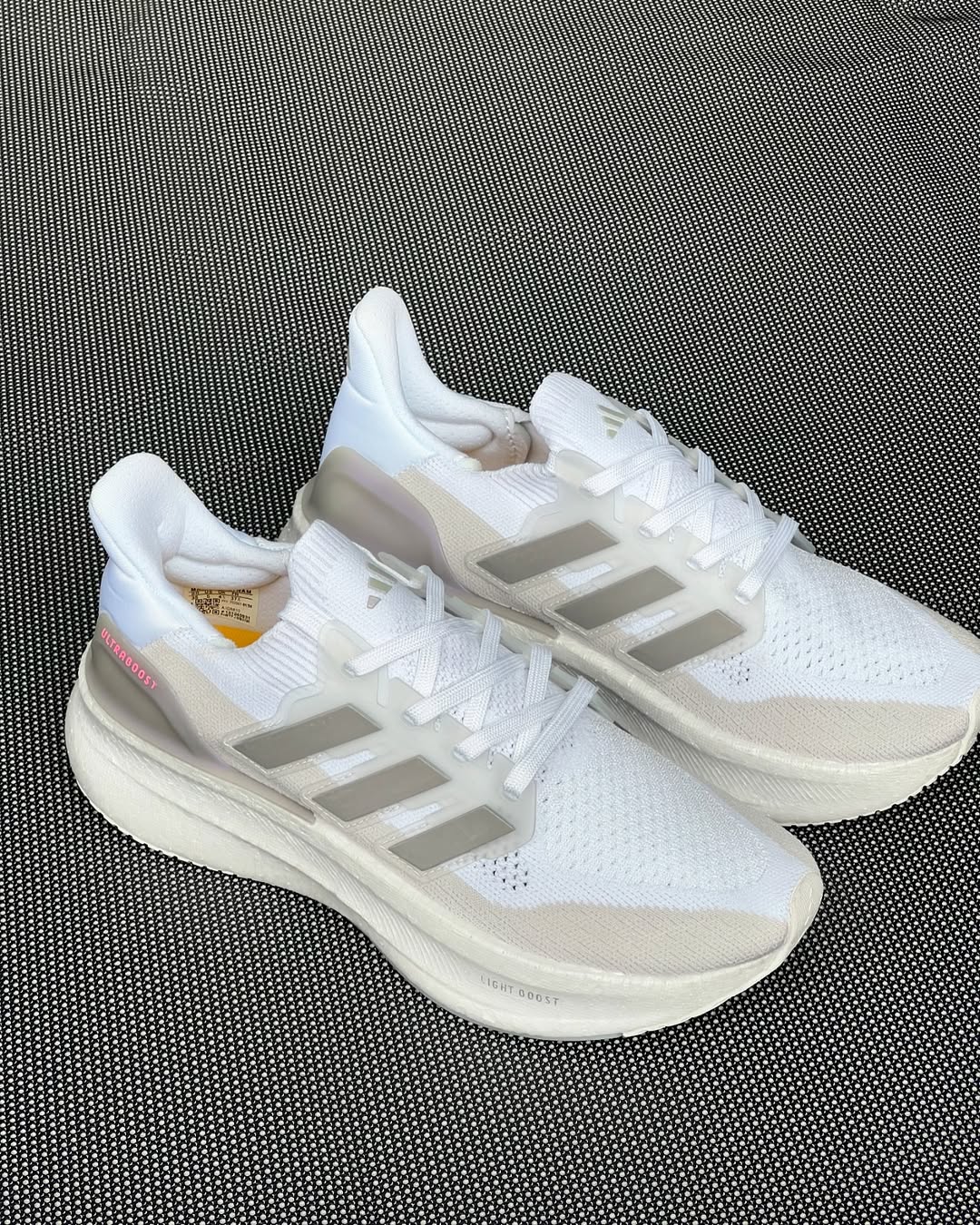 adidas Ultraboost 5 "Beige"