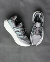 adidas Ultraboost 5 vista 2