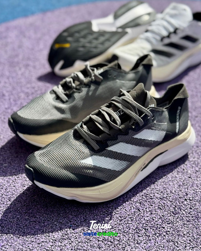 Adidas Adizero Boston Grey look 1