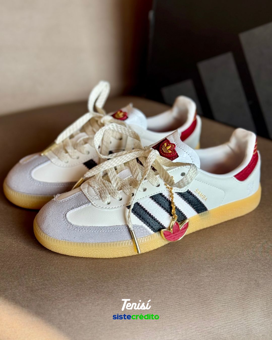 Adidas Samba CNY Year of the Snake vista lateral
