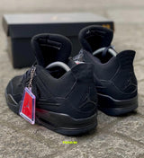 Air Jordan 4 “Black CAT” vista 2