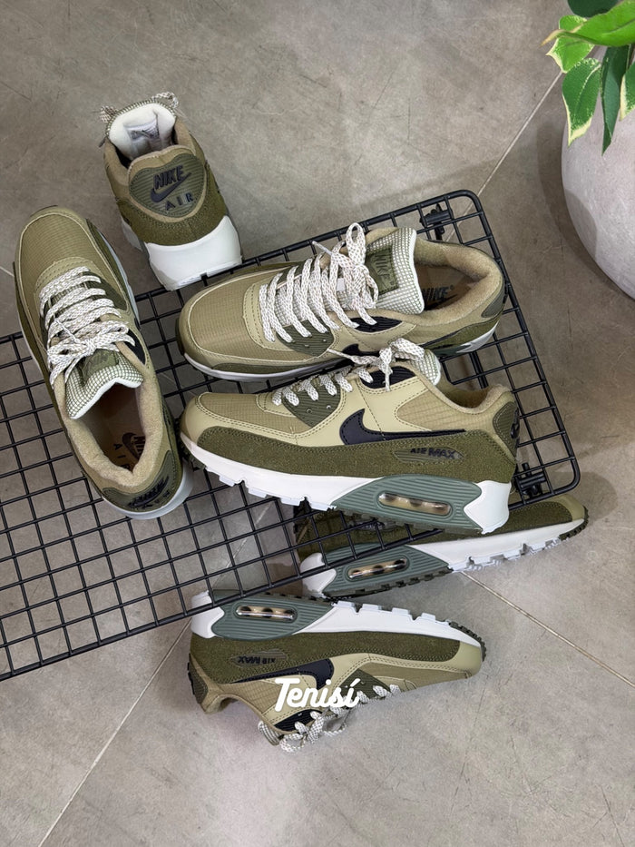 Nike Air Max 90 Olive look 1