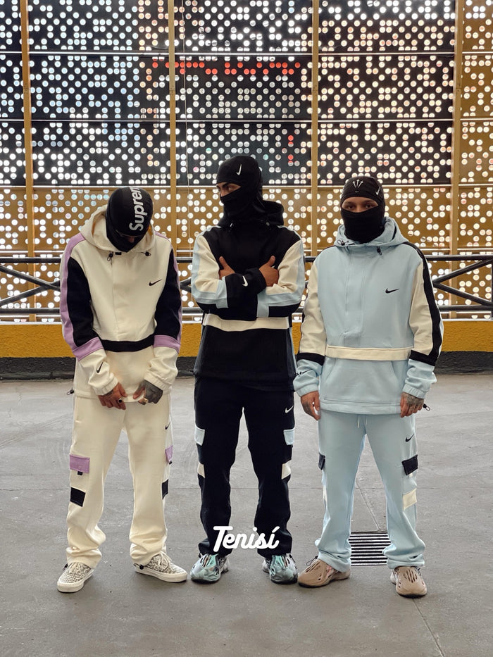 Nike Sportswear Color-Block Fleece Hoodie y Pants look 3