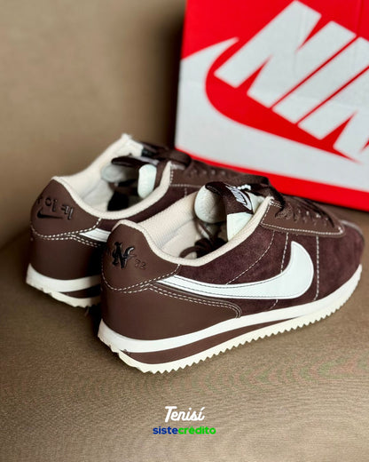 tenis retro nike cortez
