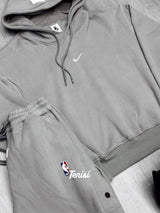 Nike NBA Conjunto Hoodie y Pantalón “Gris” vista 1