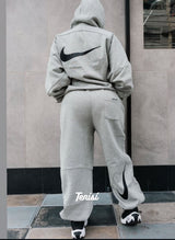 Nike Sportswear Air Max Fleece Full-Zip Hoodie y Pants “Gris” vista 1
