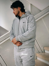Nike Sportswear Air Max Fleece Full-Zip Hoodie y Pants “Gris” vista 6