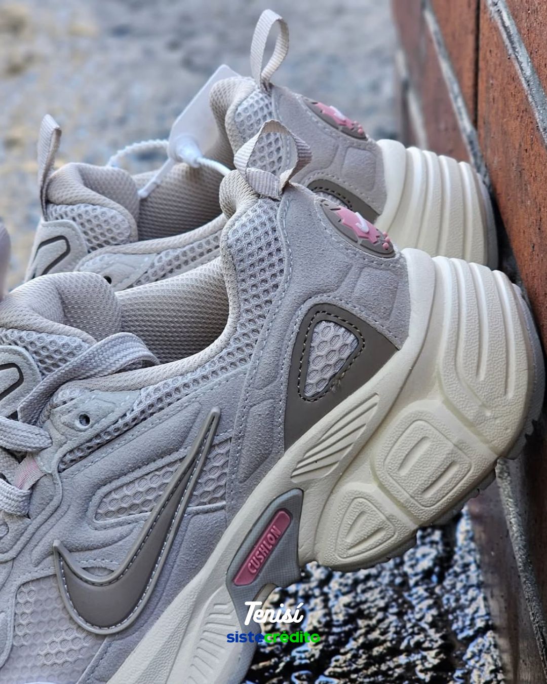 Detalle de materiales de las Nike V5K para entrenamiento
