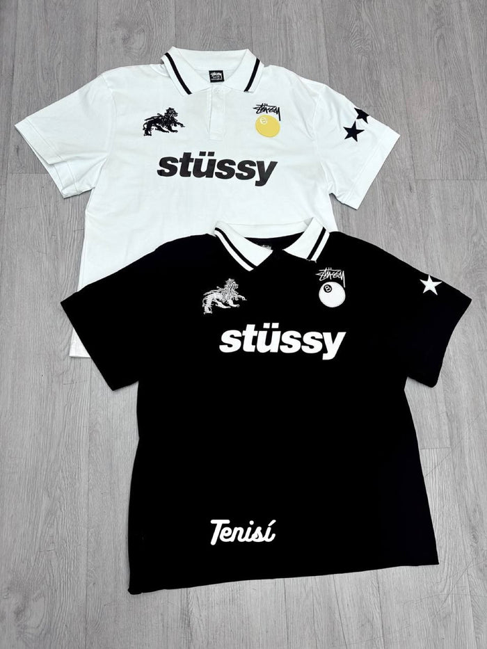 Stüssy Polo Clásica “Blanco / Negro” look 1