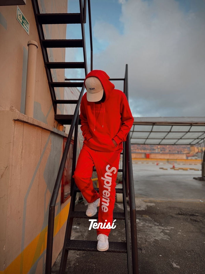Supreme Big Logo Hooded Sweatshirt y Sweatpant “Rojo” look 2