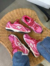 New Balance 204L “Pink” vista 2